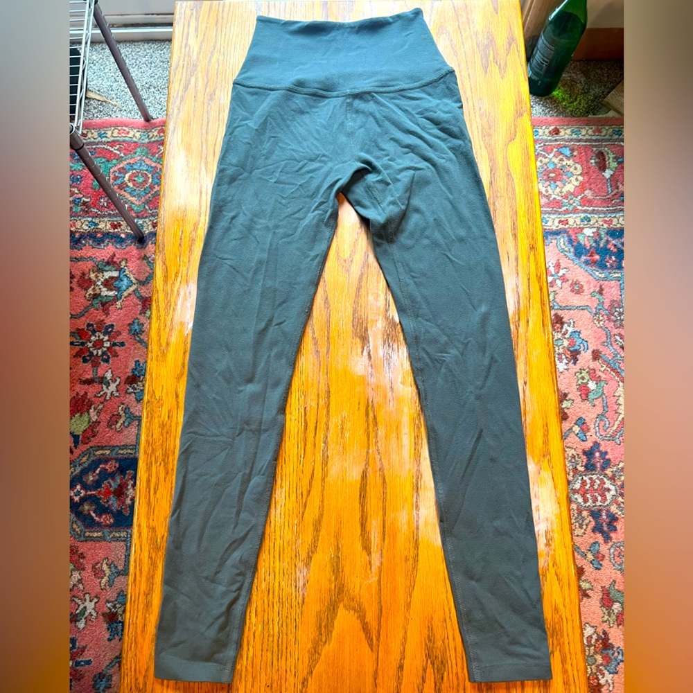 Beyond Yoga leggings, sage green, sz small